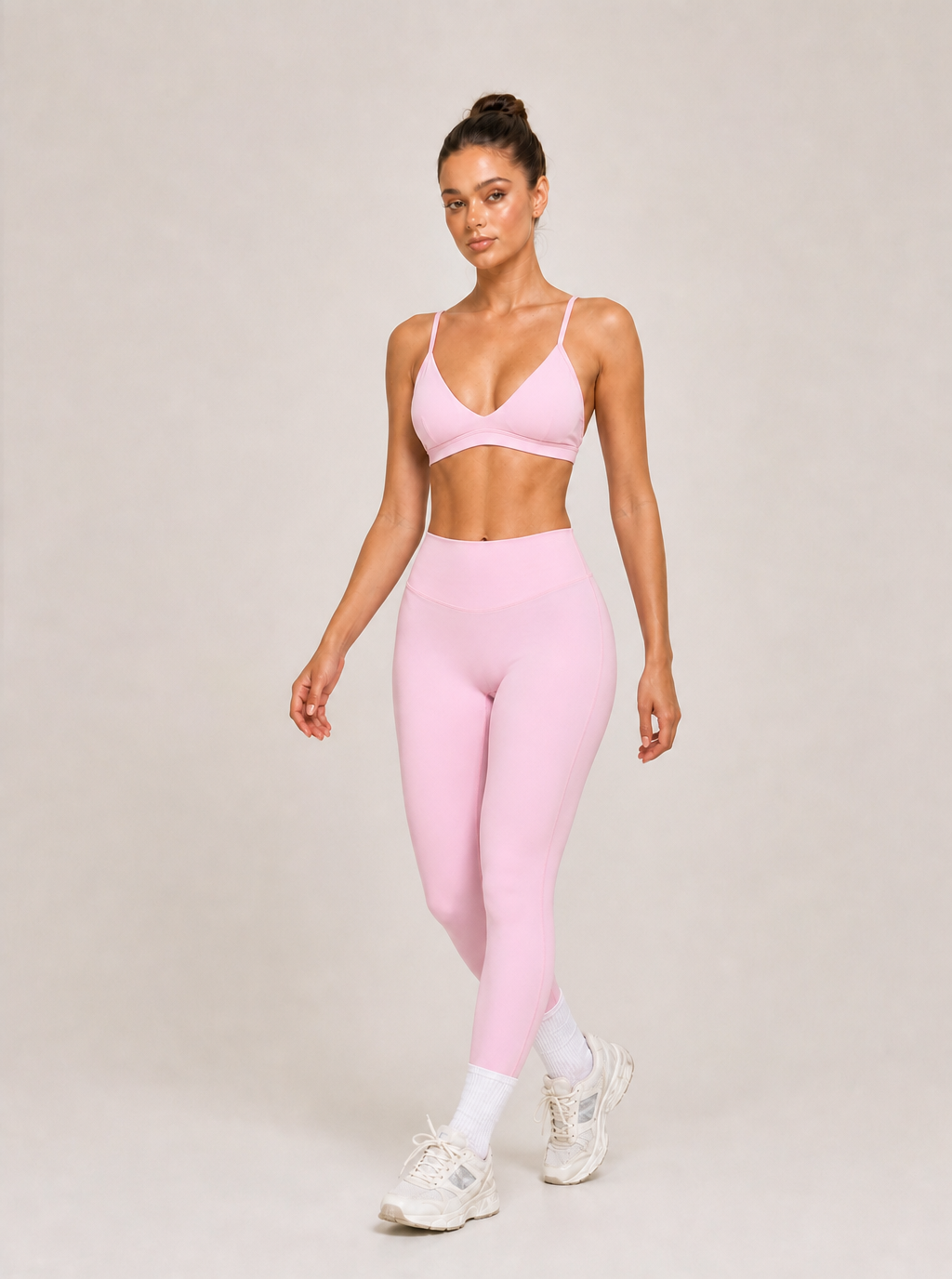 Avrane The Arielle Y-Back Top - women's adjustable Y-back scoop sports bra