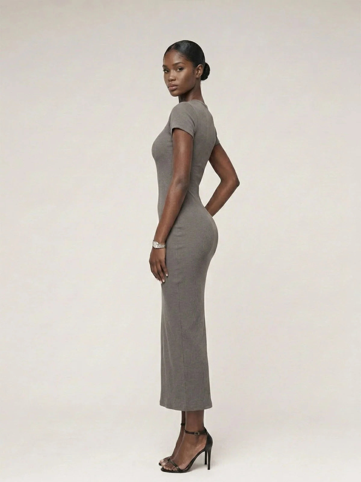 Avrane Renee Ribbed Midi Dress