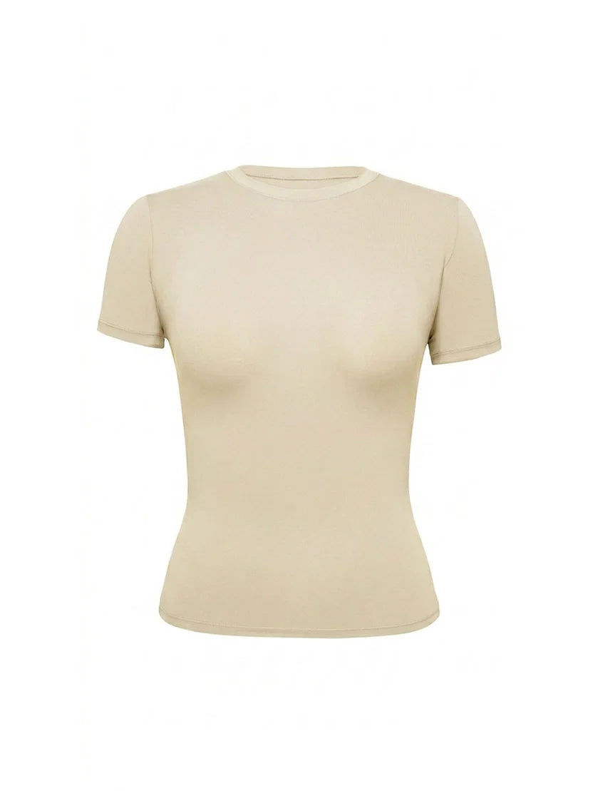 Avrane Barbara Crew Neck Crop Tee