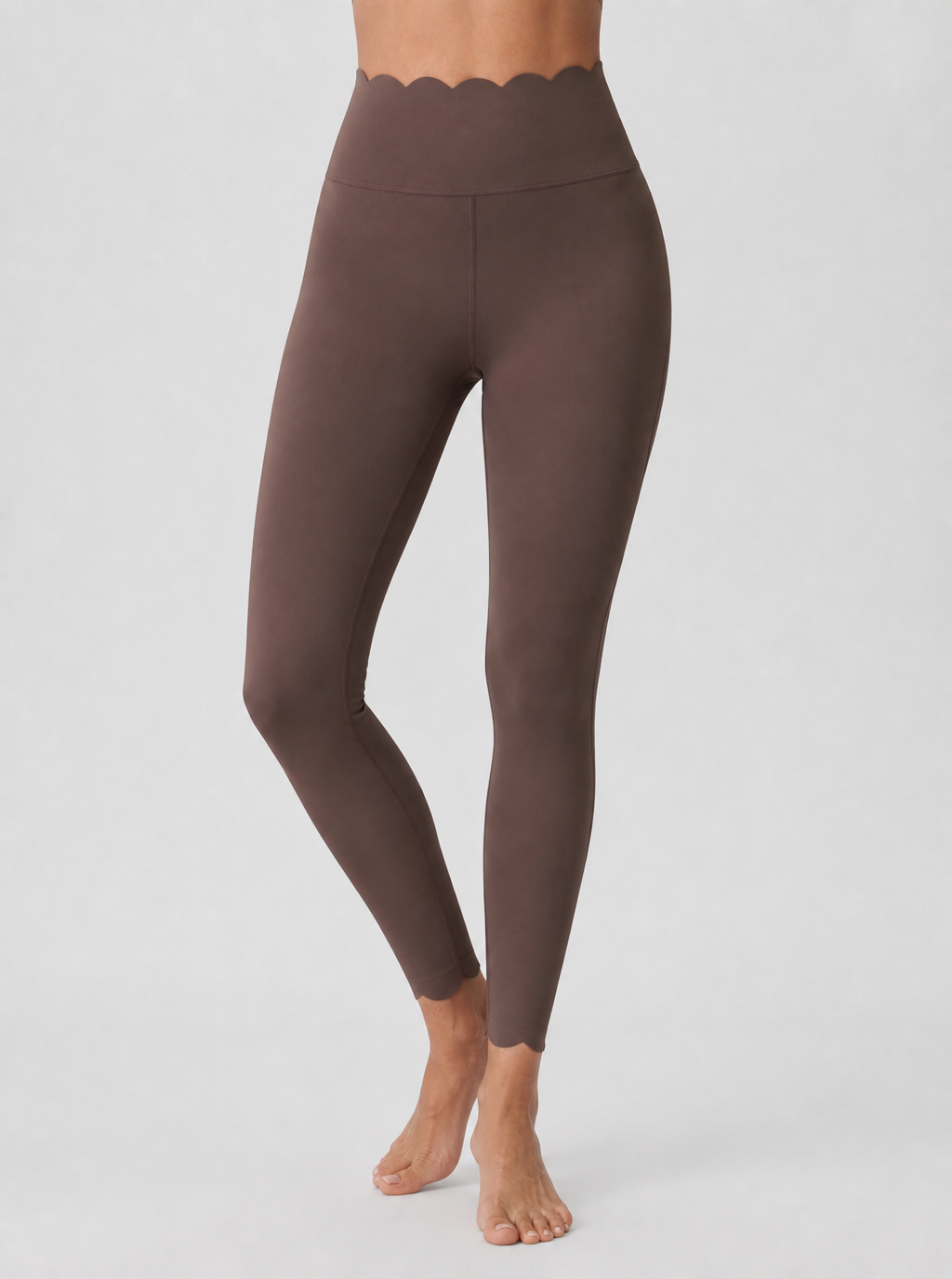 Avrane The Noemi Scalloped Ankle Bottom