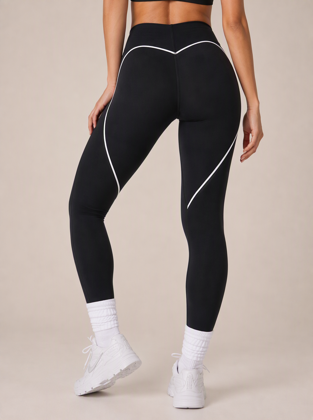 Avrane The Nerissa Heart-Contour Pant