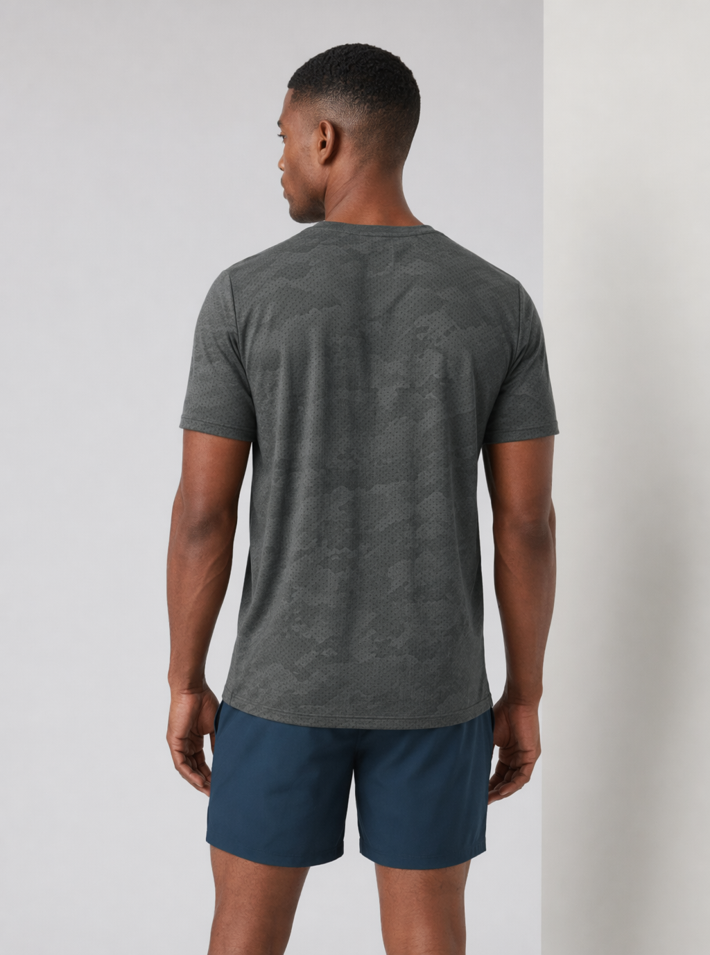 Avrane The Beck Men’s Performance Tee