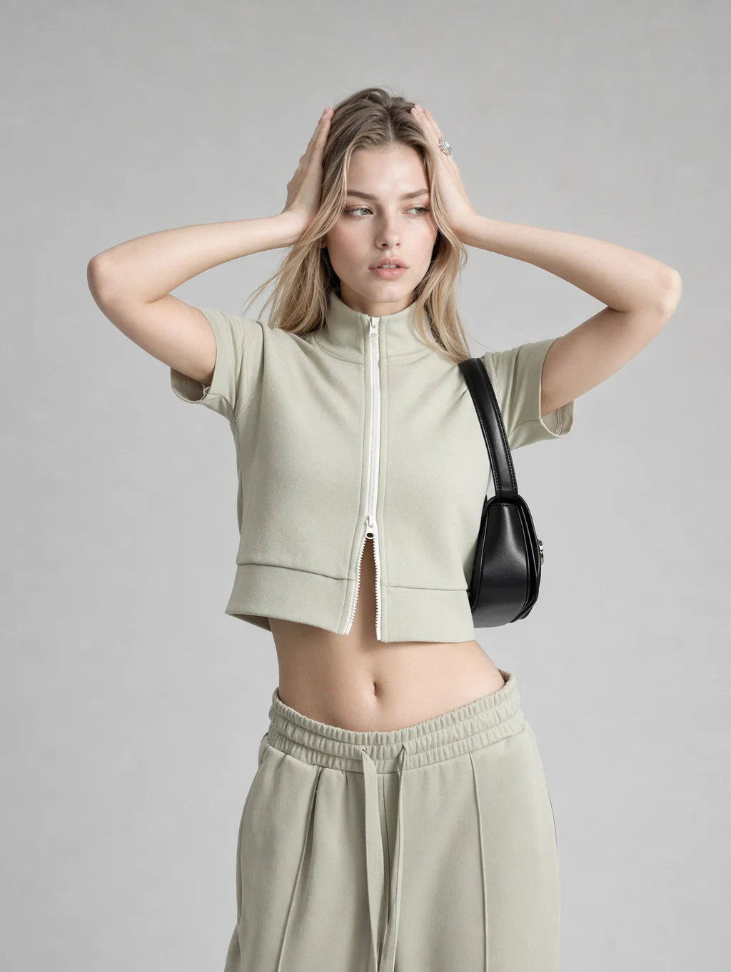 Avrane Rylee Short Sleeve Zip Jacket Top